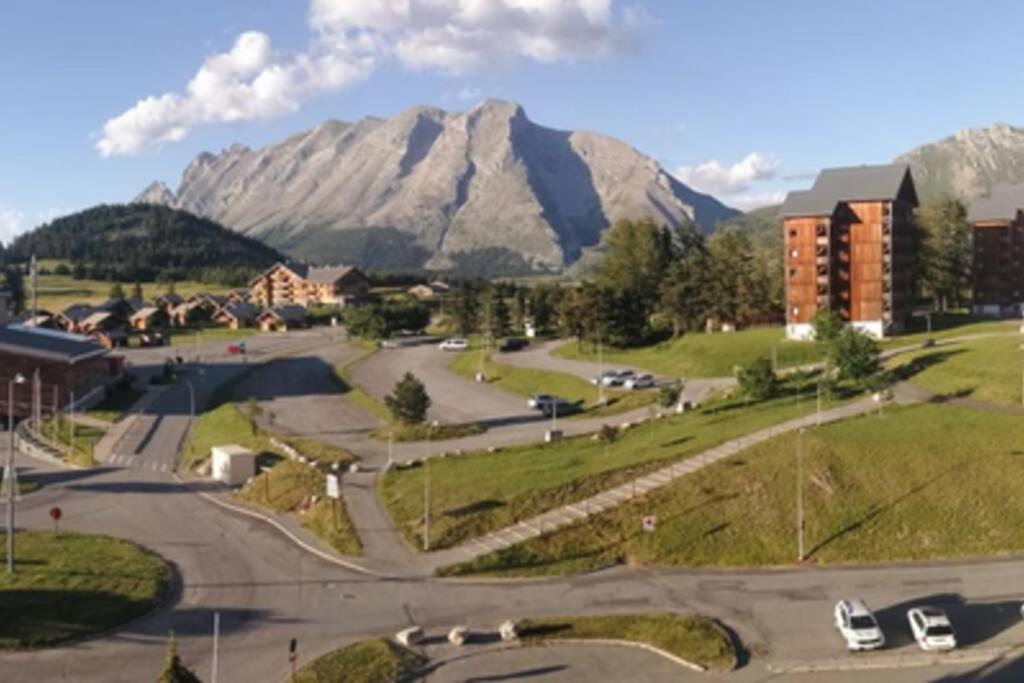 Studio Avec Vue Imprenable Sur La Vallee Serviettes Et Draps Non Inclus Saint-Étienne-en-Dévoluy Buitenkant foto